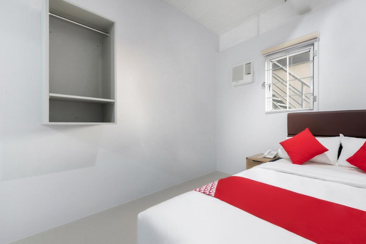 Super Oyo 515 Finnex Hotel Mandaluyong Bagian luar foto